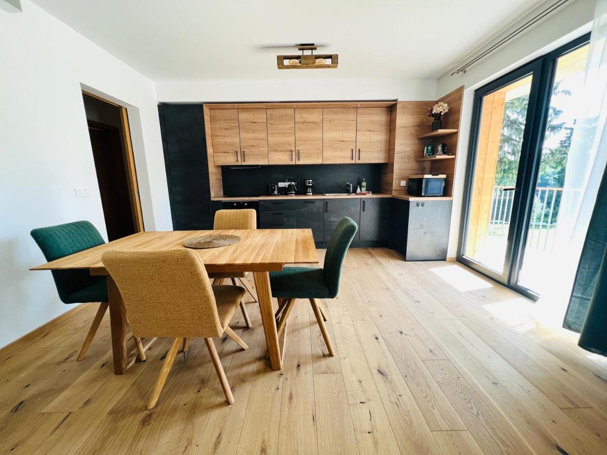 Family 2 Bedroom Ski&Bike Apartment With Terrase 잔스케라즈네 외부 사진