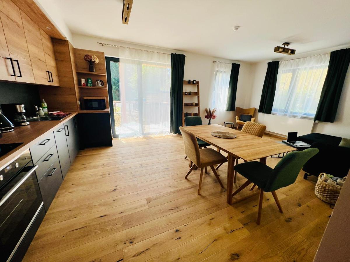 Family 2 Bedroom Ski&Bike Apartment With Terrase 잔스케라즈네 외부 사진