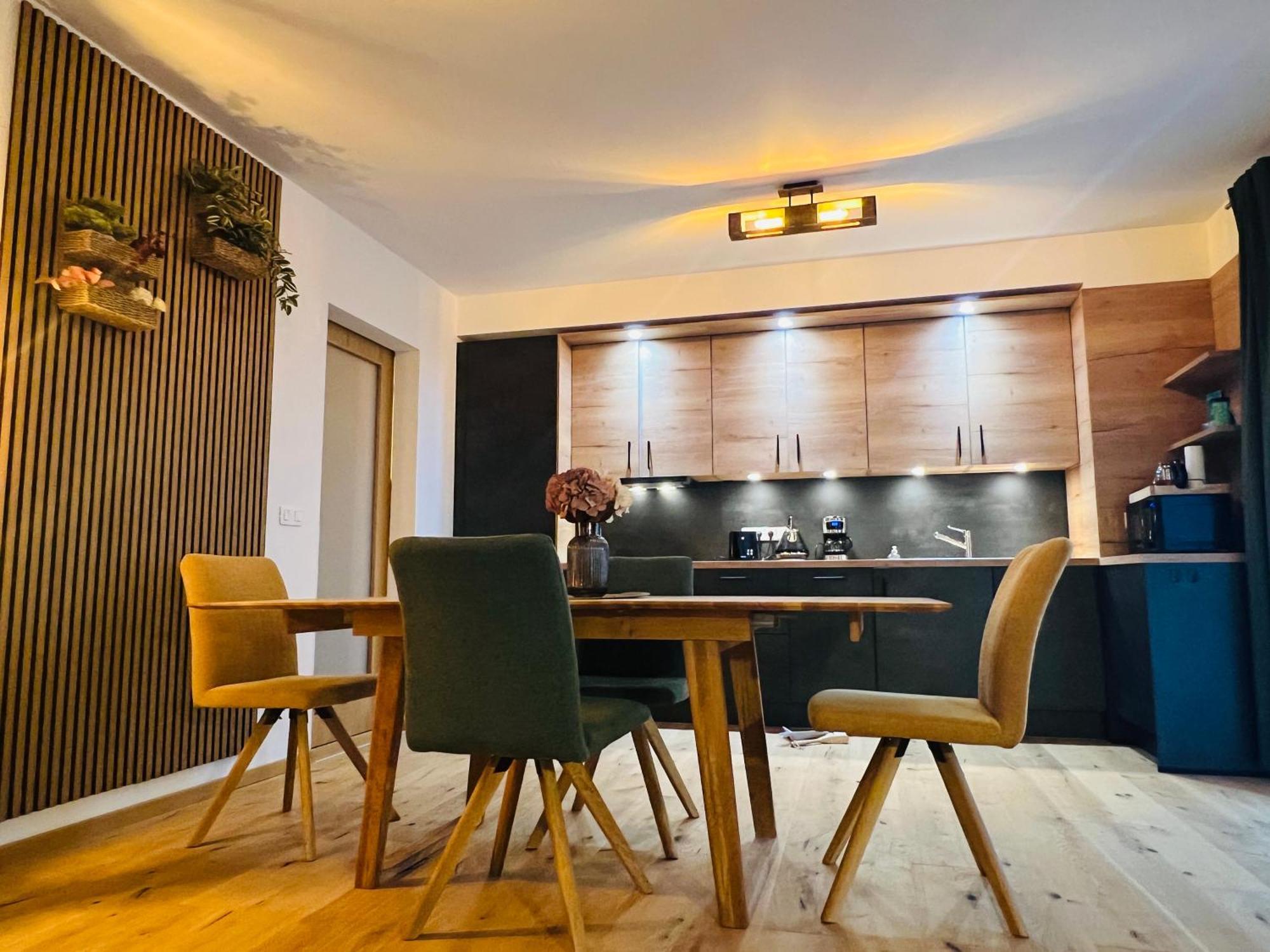 Family 2 Bedroom Ski&Bike Apartment With Terrase 잔스케라즈네 외부 사진