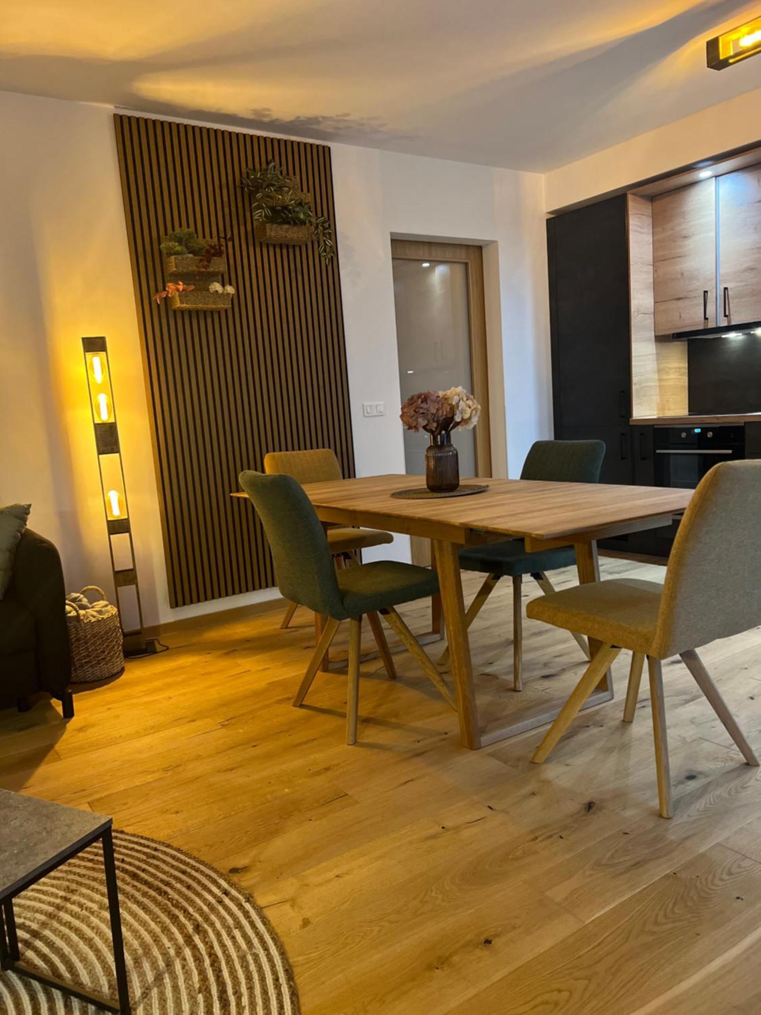 Family 2 Bedroom Ski&Bike Apartment With Terrase 잔스케라즈네 외부 사진